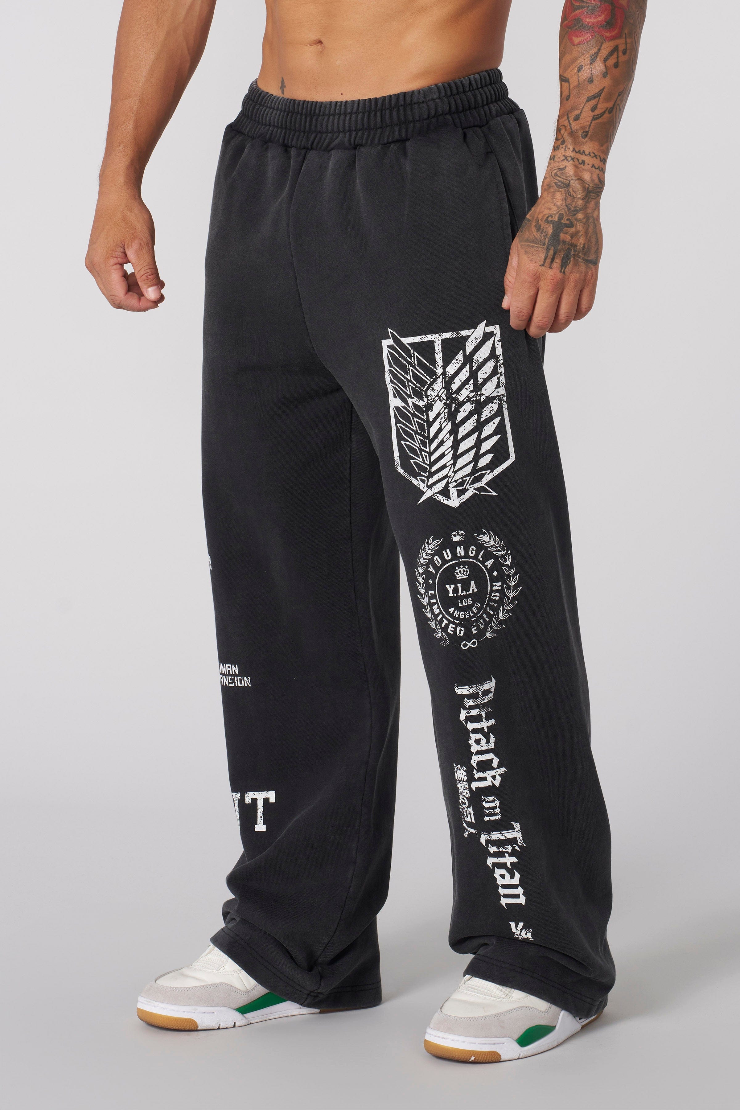 2128 - AOT© x YLA Baggy Joggers